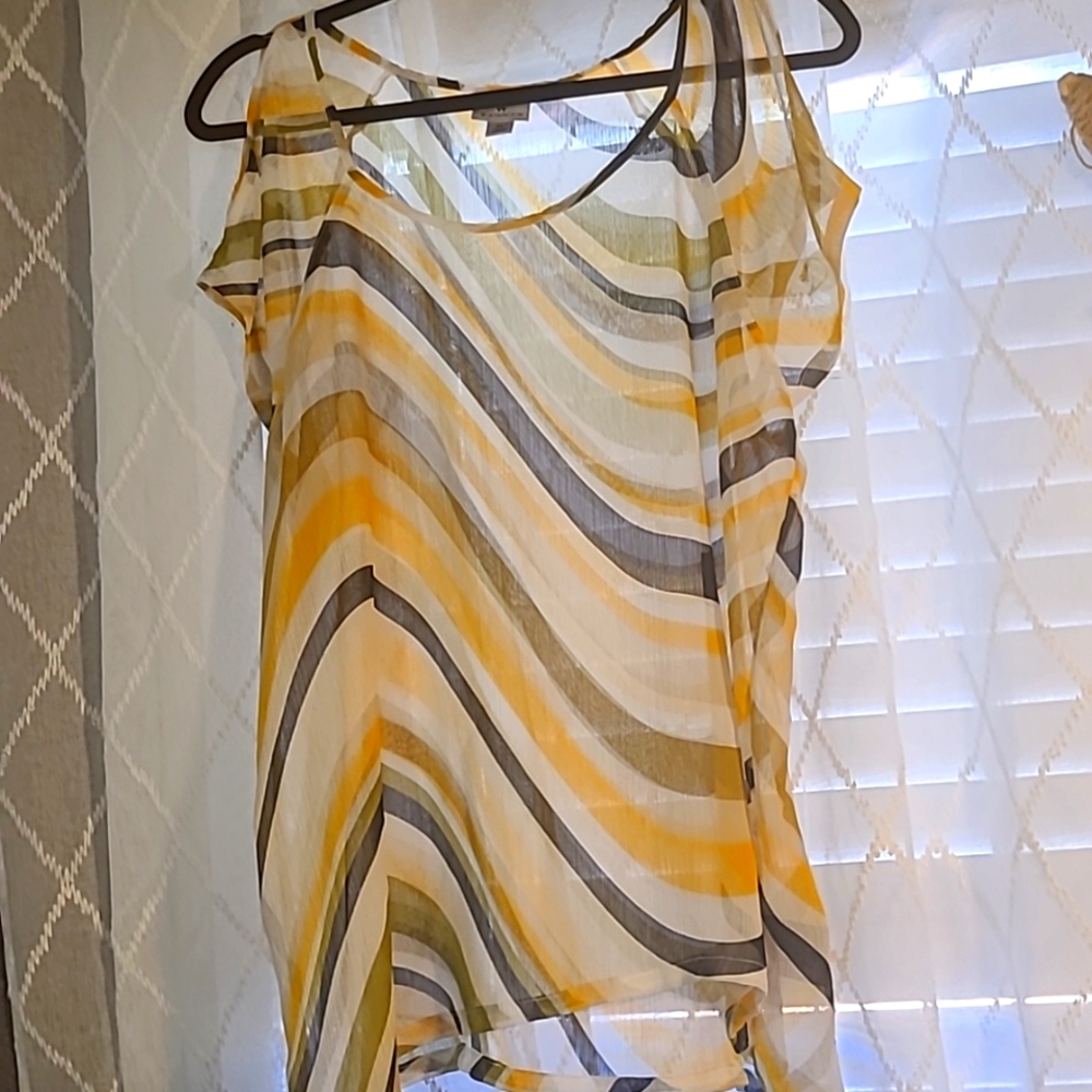 Flowy transparent shirt